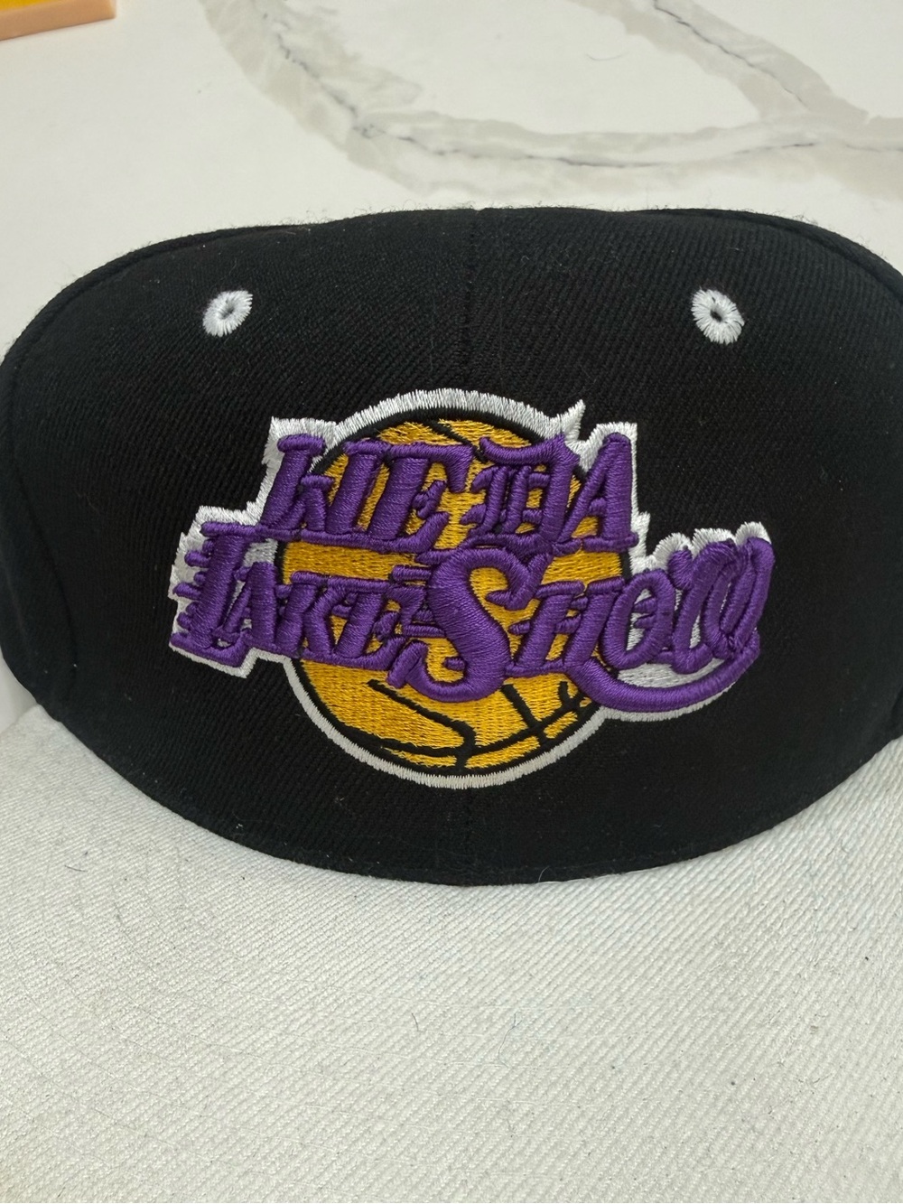 Los Angeles Lakers Black & Purple Embroidered Snapback Hat